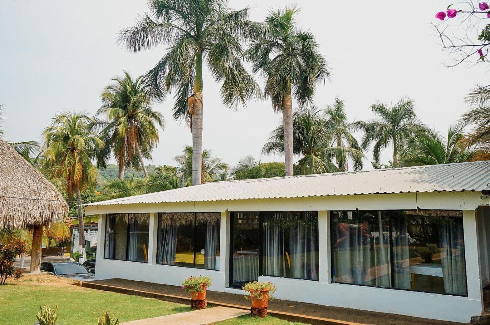 Hotel Tunco Lodge ลาลิแบร์ตัด ภายนอก รูปภาพ