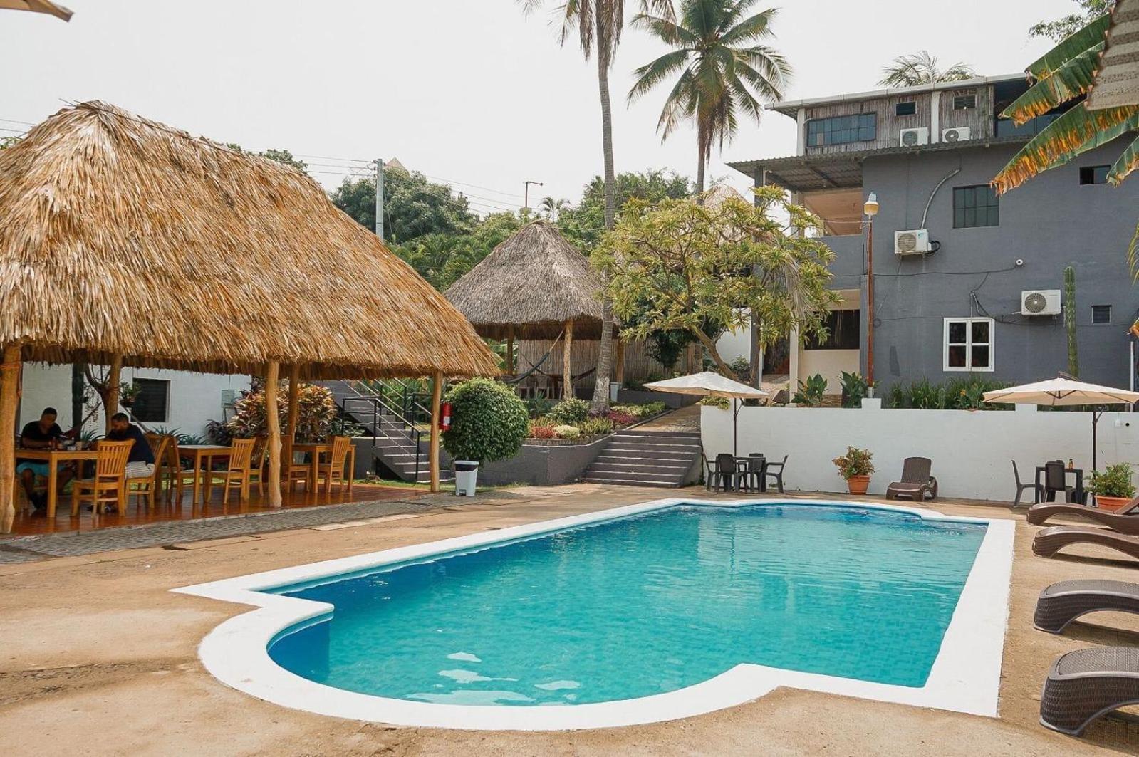 Hotel Tunco Lodge ลาลิแบร์ตัด ภายนอก รูปภาพ